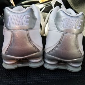 Nike shox